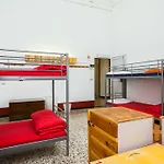 Ostellin * Genua