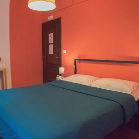 ホステル Ostellin