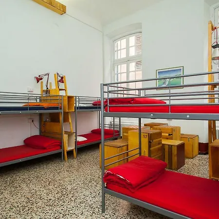 Ostellin Auberge de jeunesse