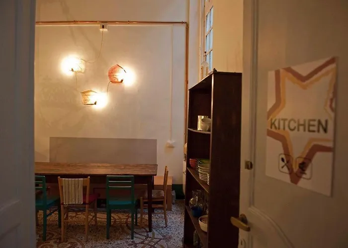 Ostellin Auberge de jeunesse *