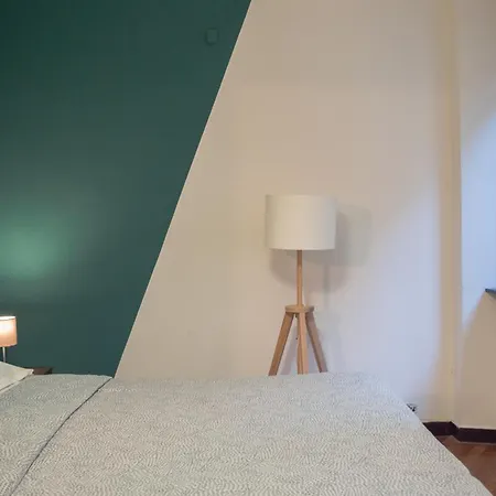 بيت شباب Ostellin *